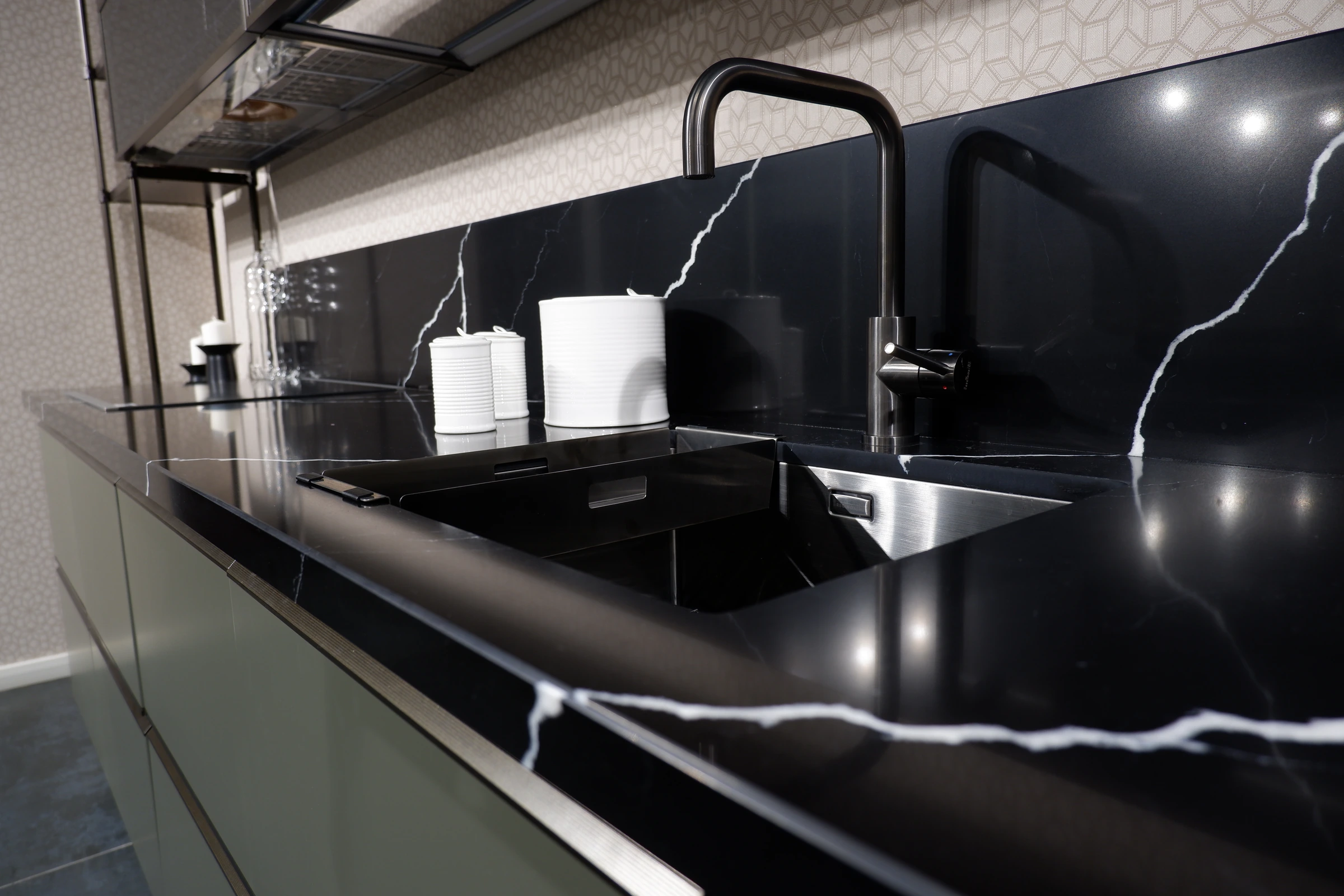 Nero Marquina — пример работы
